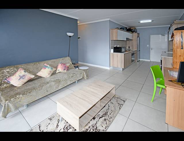 1 BEDROOM APARTMENT FOR SALE IN MODDERFONTEIN